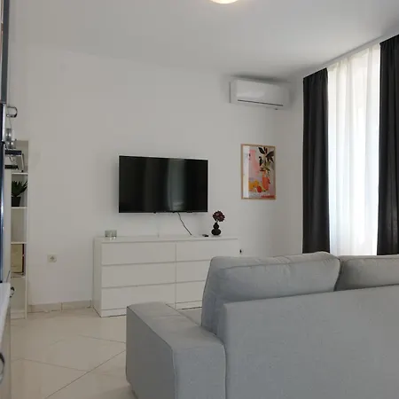 Sesar Krk - No. 2 Vinko Apartment *