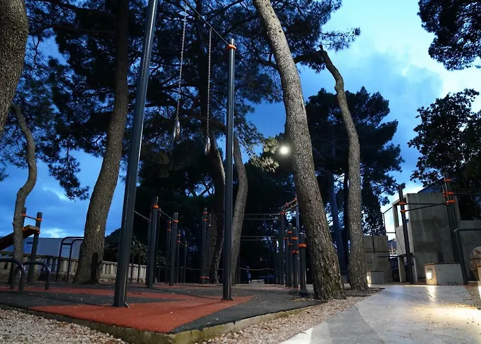 Sesar Krk - No. 2 Vinko * Krk Town