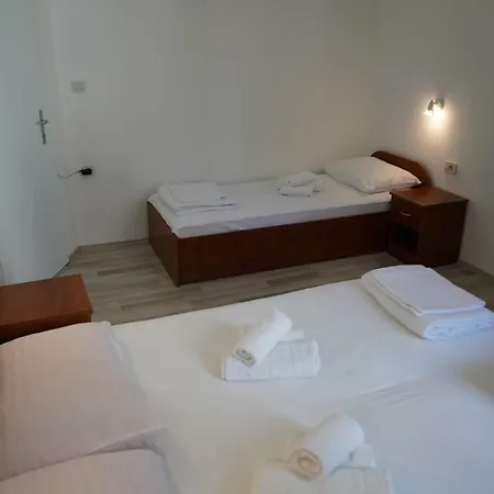 Sesar Krk - No. 2 Vinko Apartman *
